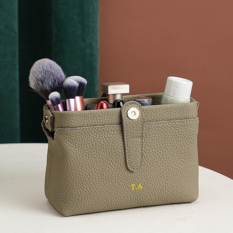 Gravür Harfler Sığır Derisi Lü - Luxury Skincare Accessories incelemesi ve fiyatı