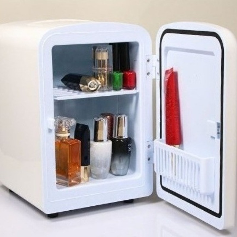 Küçük Makyaj Saklama Buzdolapl - Luxury Skincare Fridge incelemesi ve fiyatı