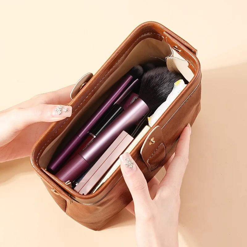 Vintage PU Deri Lüks Kozmetik  - Luxury Skincare Accessories incelemesi ve fiyatı